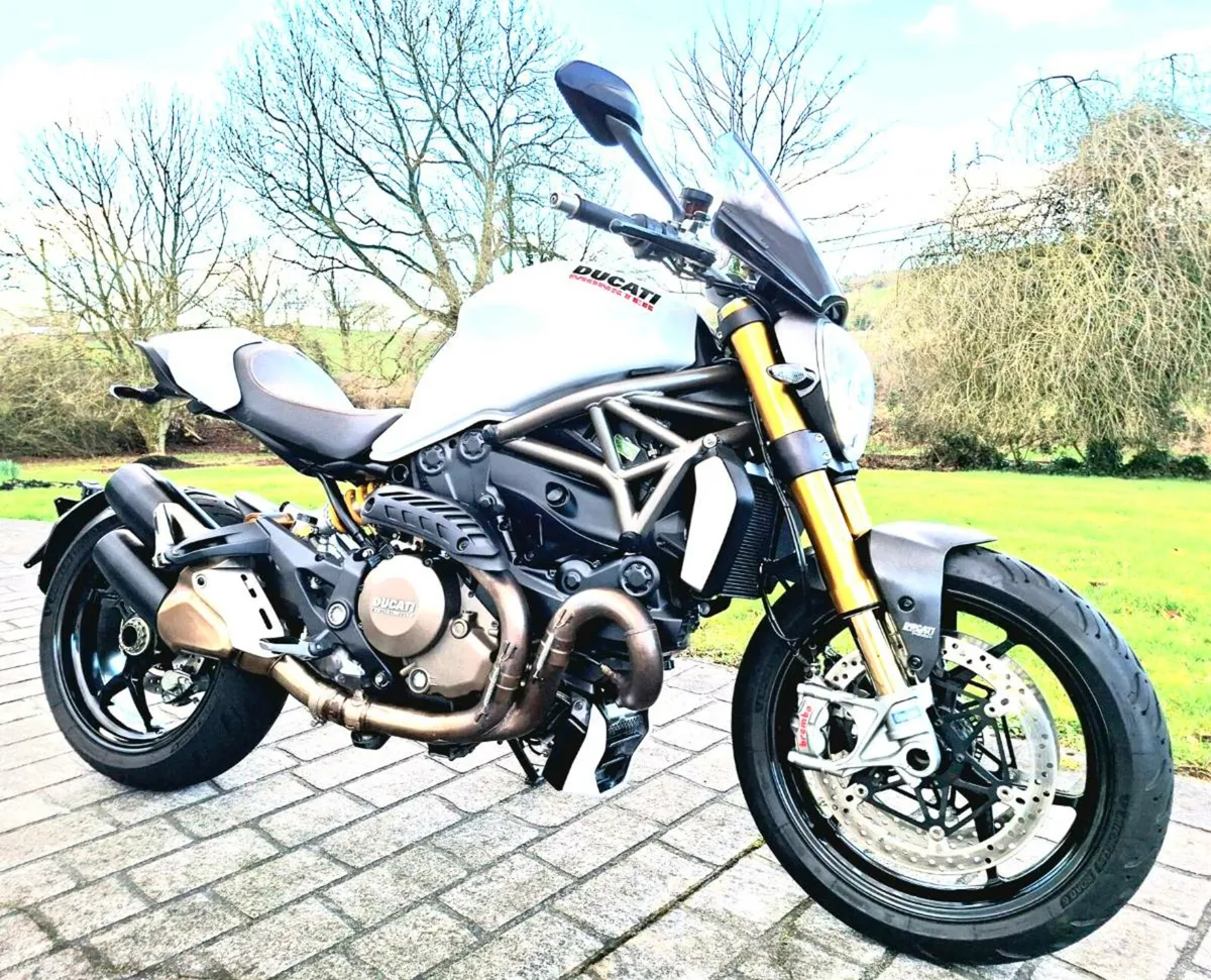 Ducati Monster 1200 S. Trade-in considered - Image 1