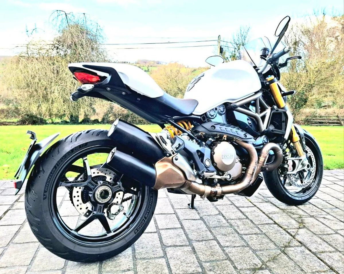 Ducati Monster 1200 S. Trade-in considered - Image 3
