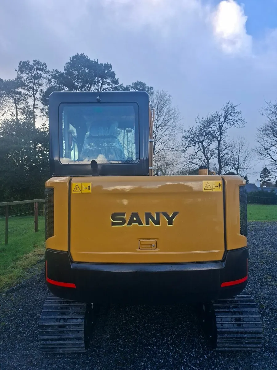 NEW UNUSED SANY SY55U Mini Digger Kubota Engine - Image 2