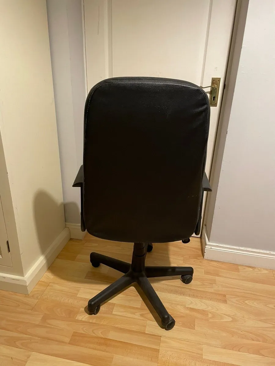 Office Chair - Image 2