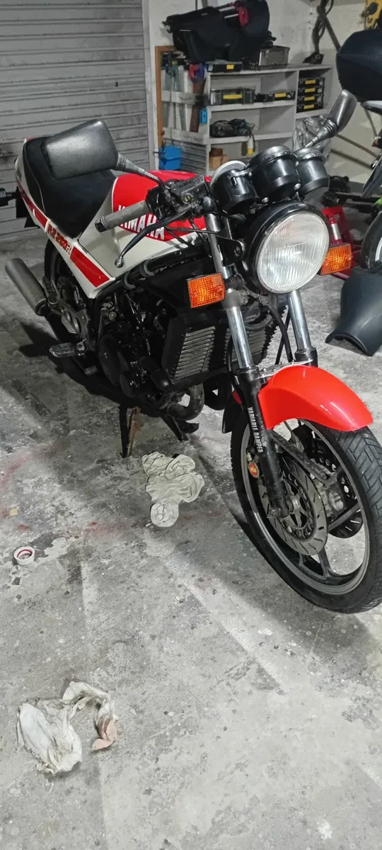 YAMAHA RZ250 RR 1987 - Image 4