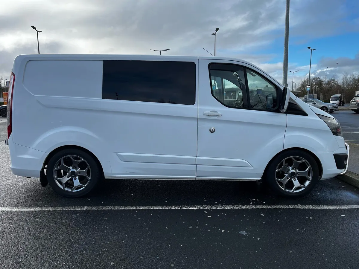 Ford transit custom - Image 1