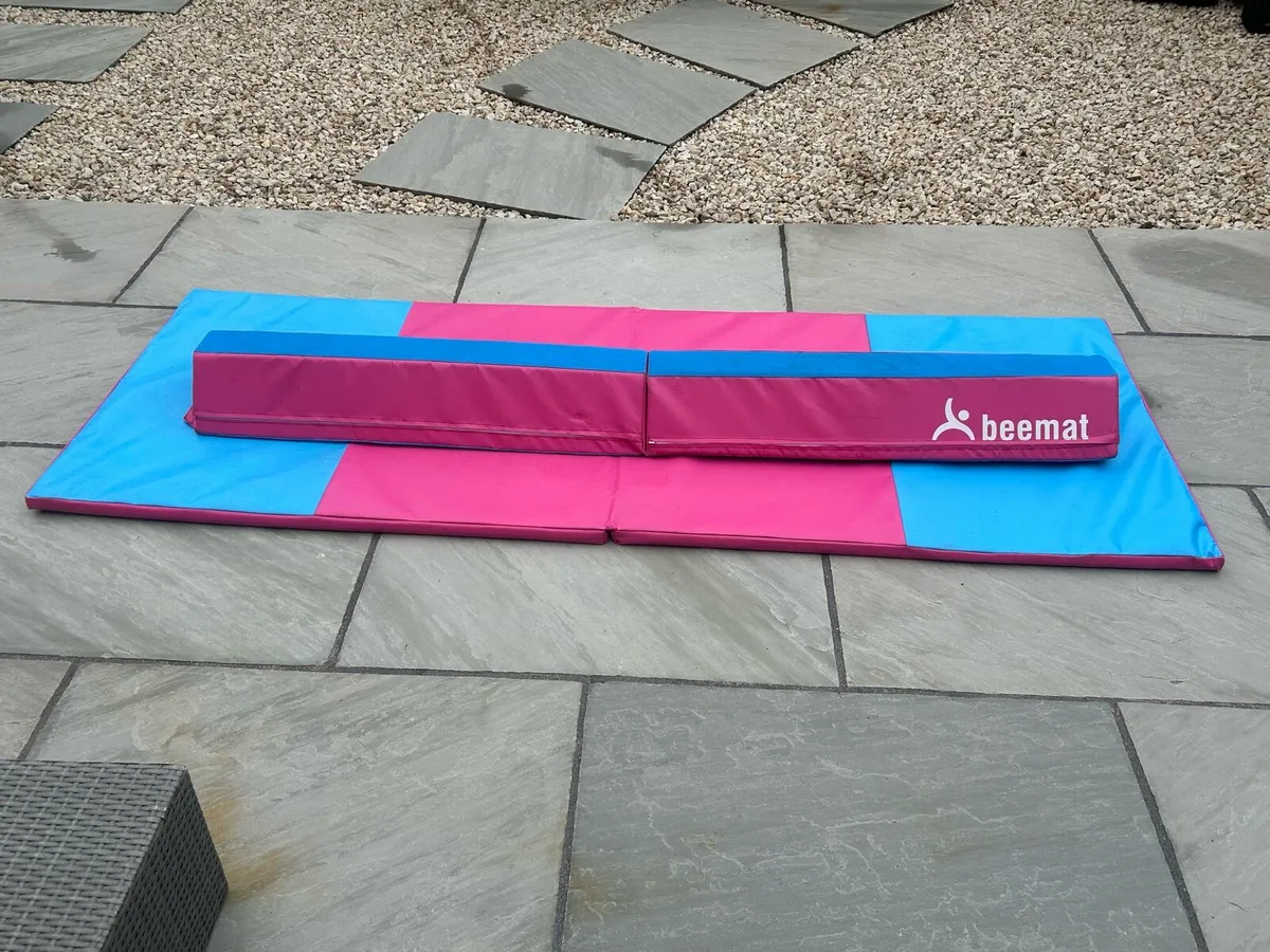 Beemat - Image 1