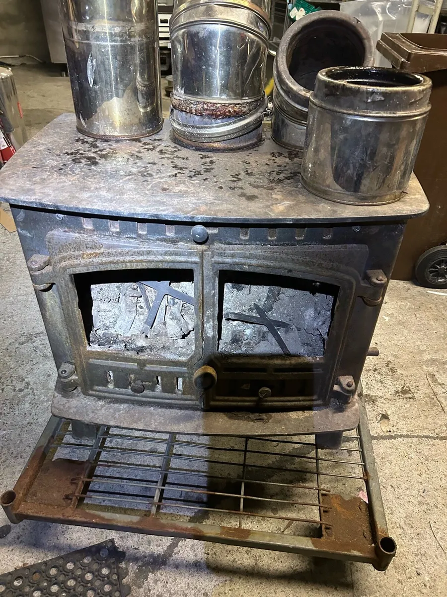 Stove - Image 4