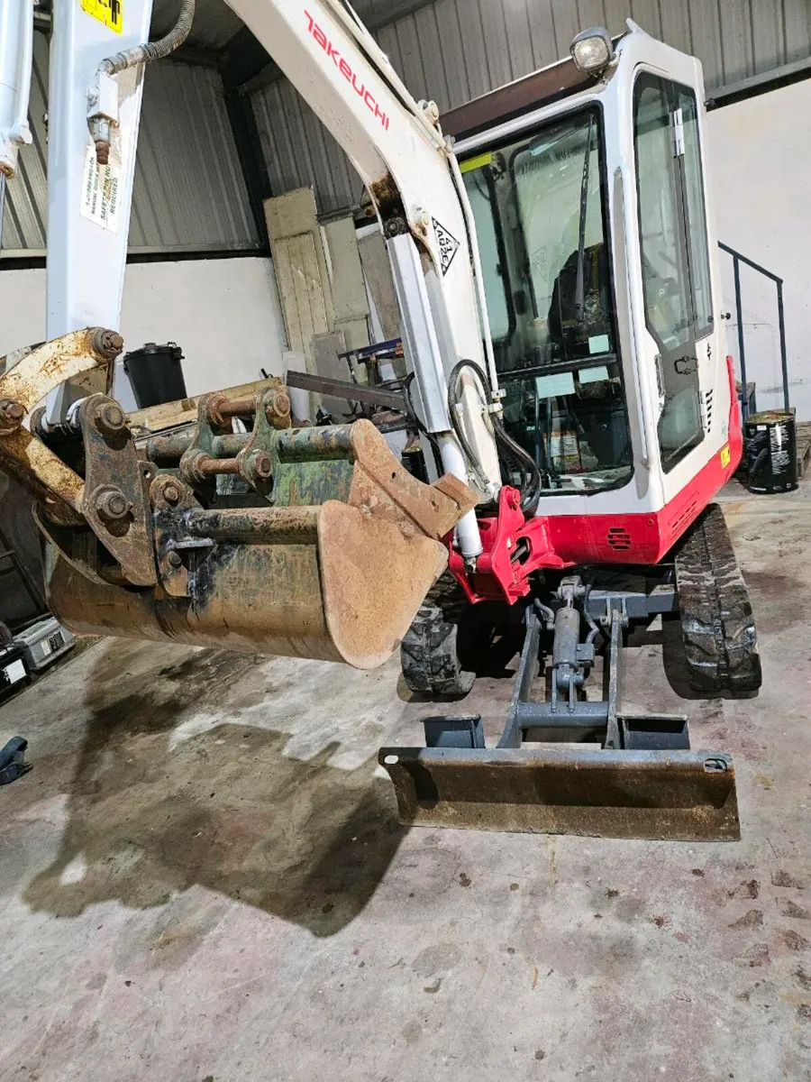 Takeuchi TB219 - Image 4