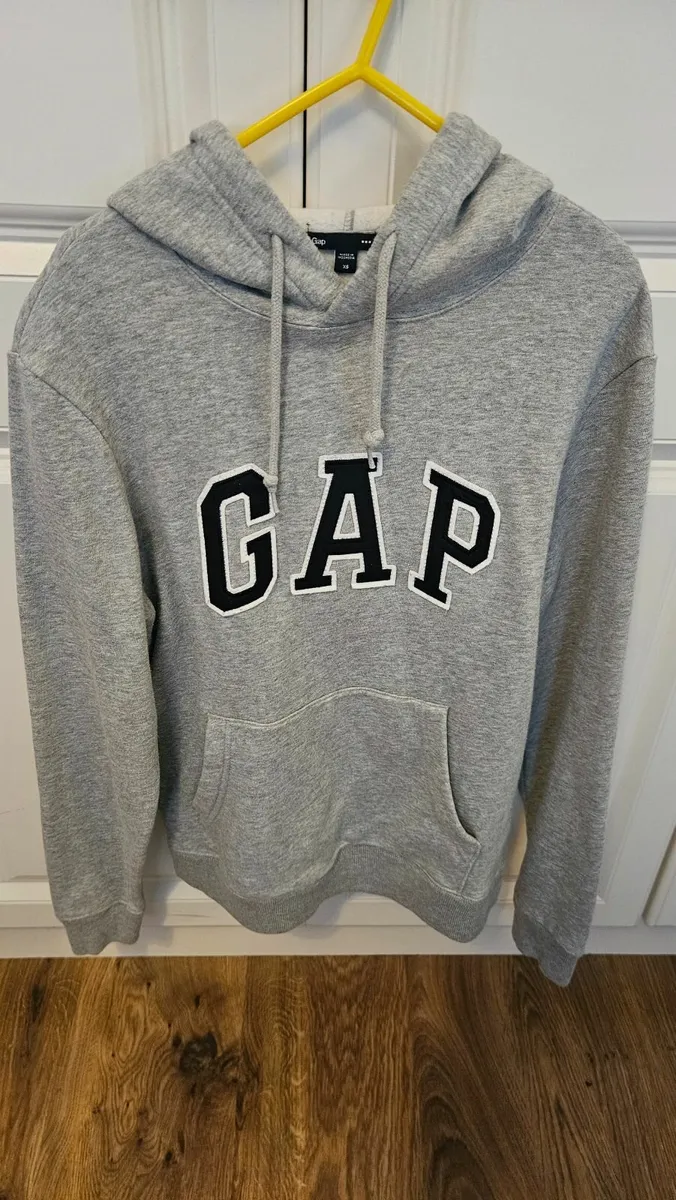 GAP Hoodie - Image 1