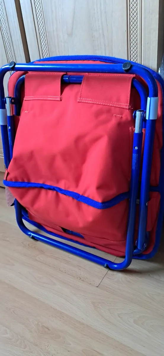 Bob the builder kids chair - Image 3