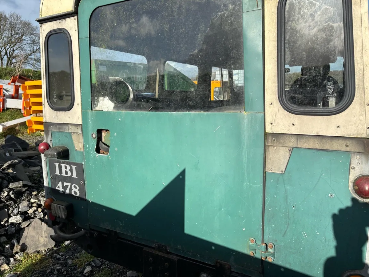 Landrover defender 110 - Image 4