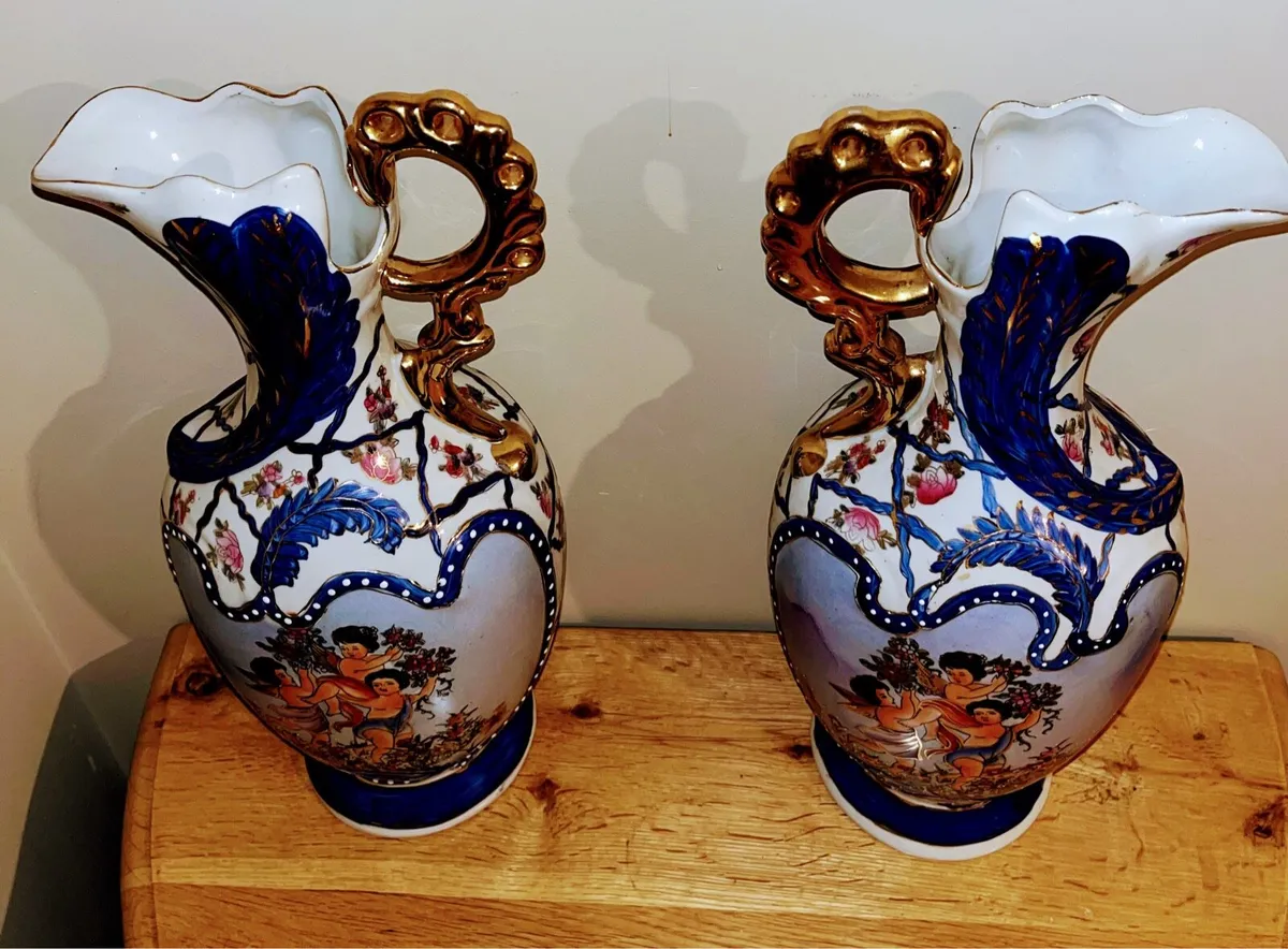 Pair of Antique Porcelain Vases - Image 3