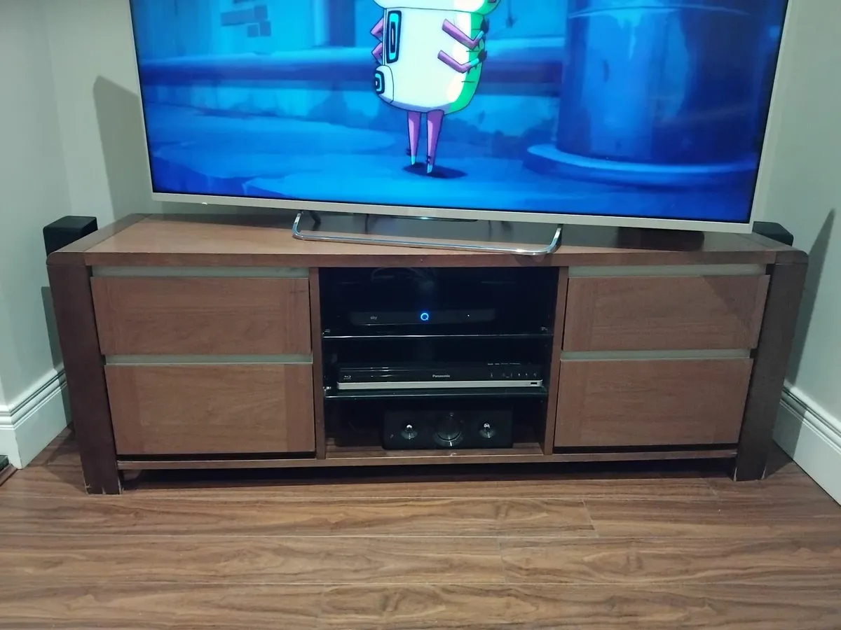 Media units - Image 3