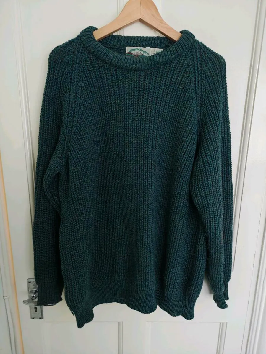 Aran Crafts Irish wool jumper – size L – 100% wool - Image 1