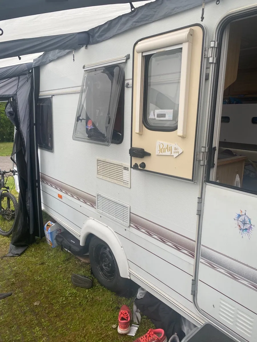 Caravan - Image 4