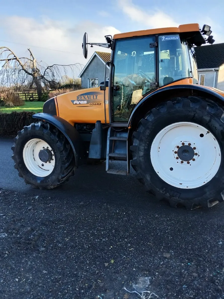 Renault Other 2004 - Image 1