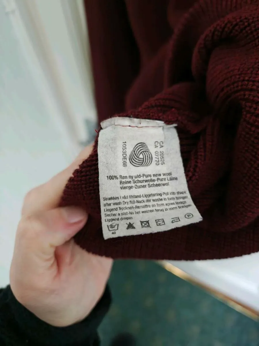 Clipper Pure New Wool Jumper Burgundy – Men’s L - Image 3