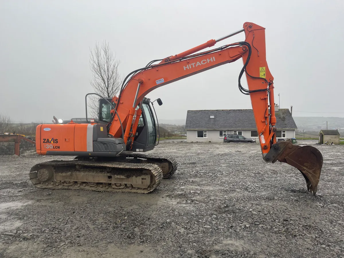 Hitachi 130-3 - Image 3