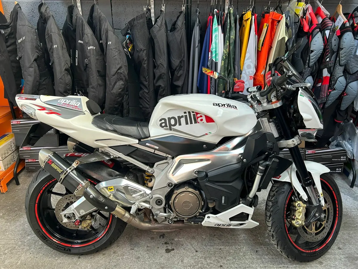 Aprilia Tuono 1000 v2 - Image 4