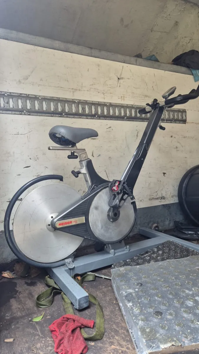 Keiser m3 reduced 2 left - Image 1