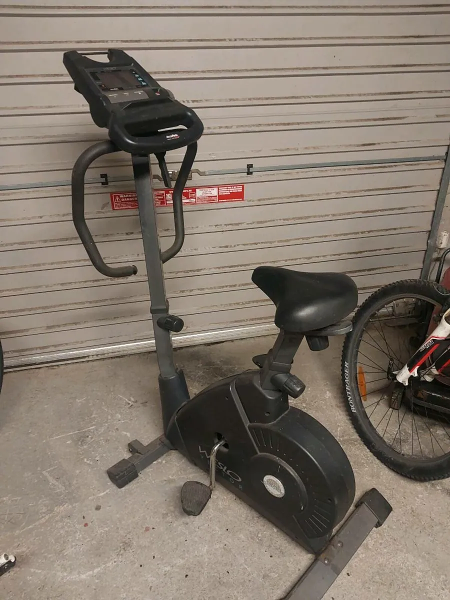 Exercise bike - Image 1