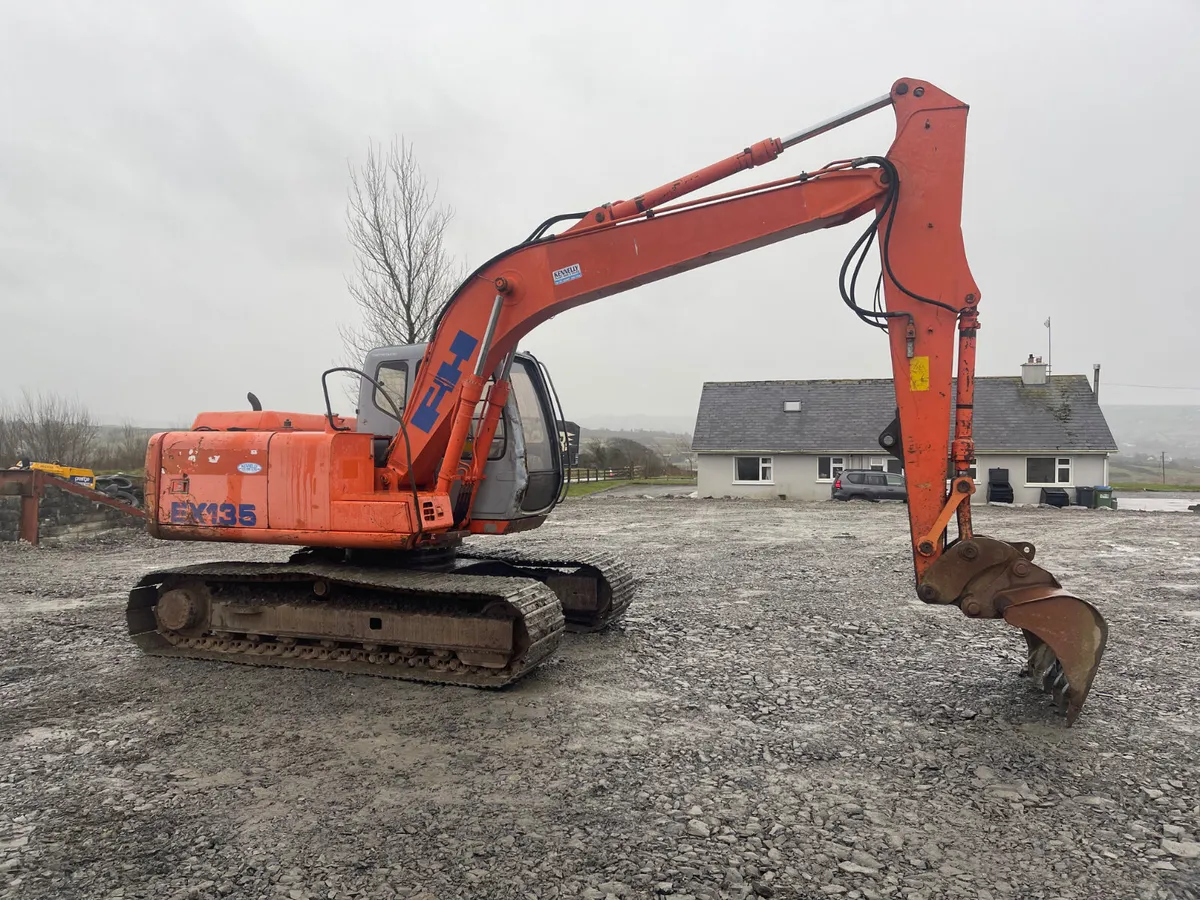 Hitachi ex135 - Image 3