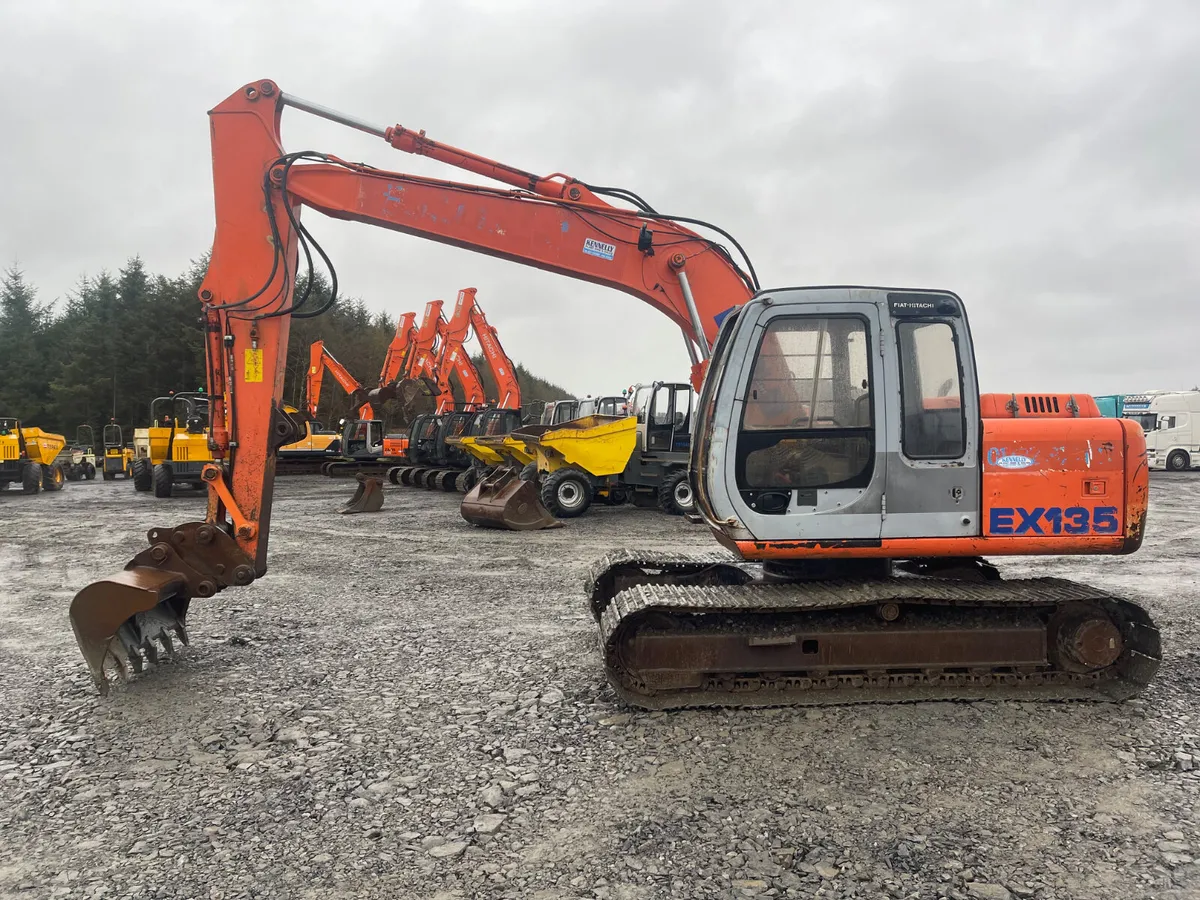 Hitachi ex135 - Image 1