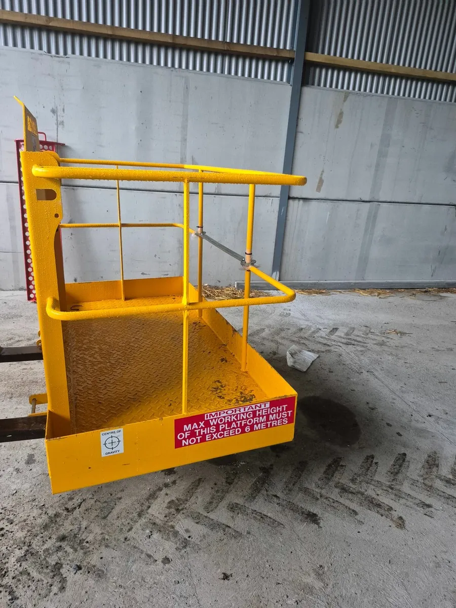 Safety cage - Image 3