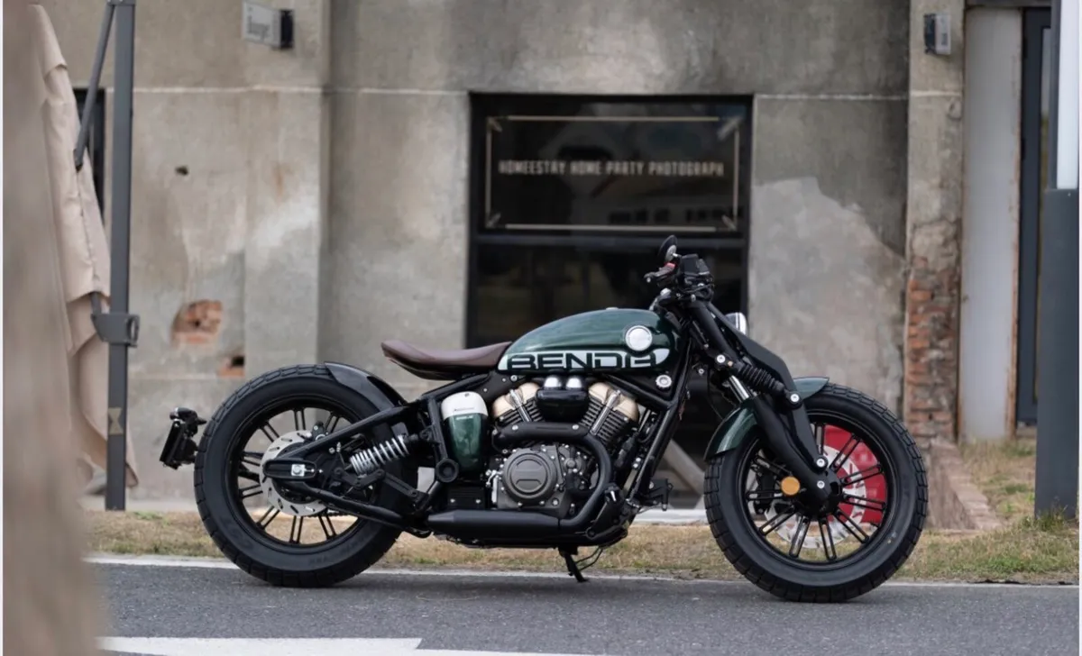 Benda Napoleon 250 - Image 1