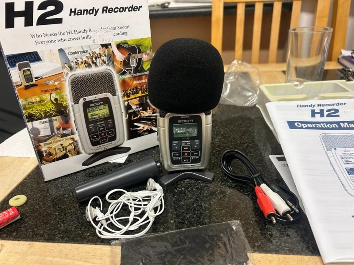 Zoom H2 Handy Recorder - Image 2
