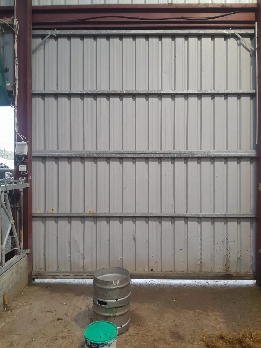 Sliding Door - Image 2