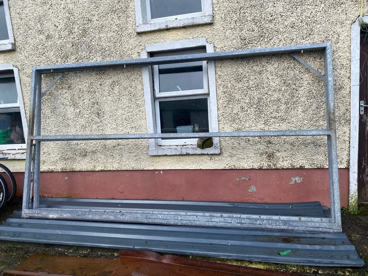 Sliding Door - Image 4