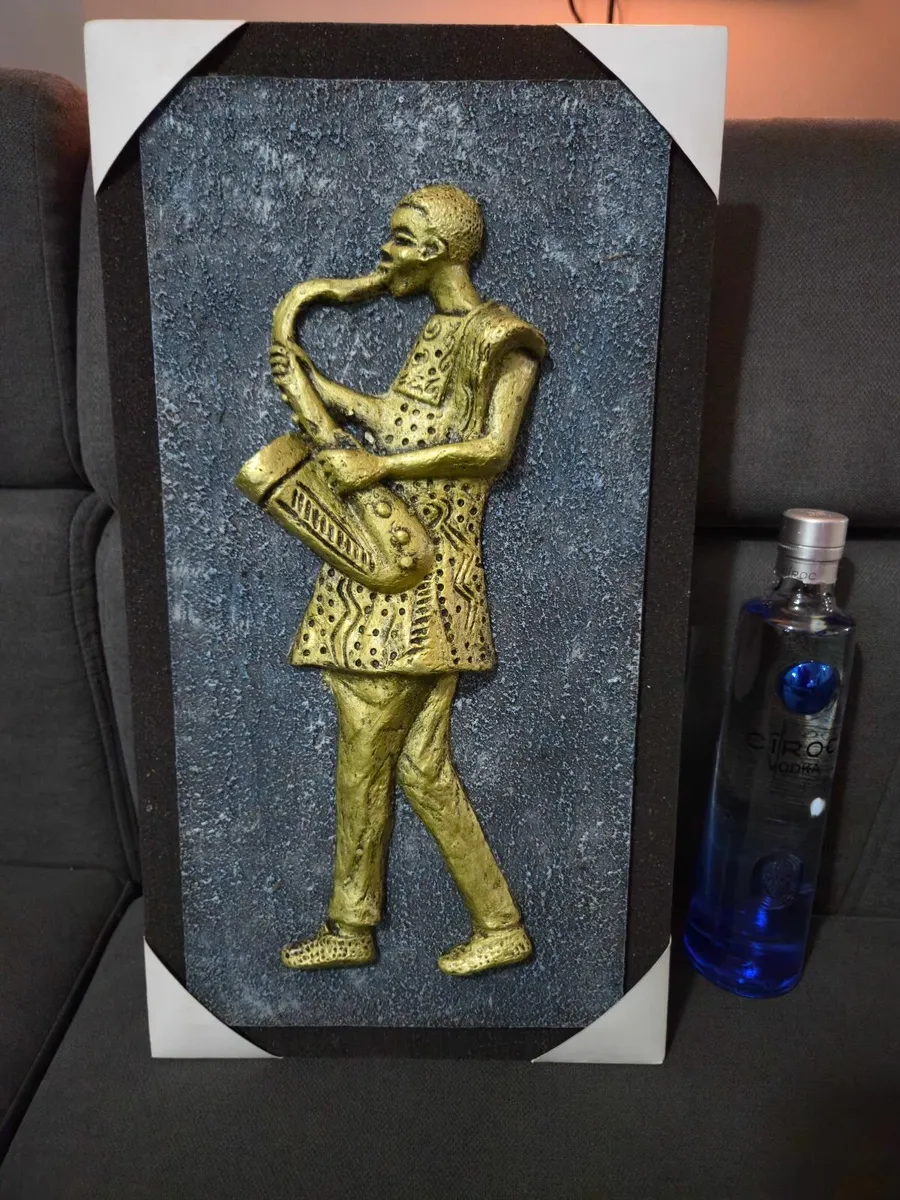 African framed 3D relief Artwork - Image 1