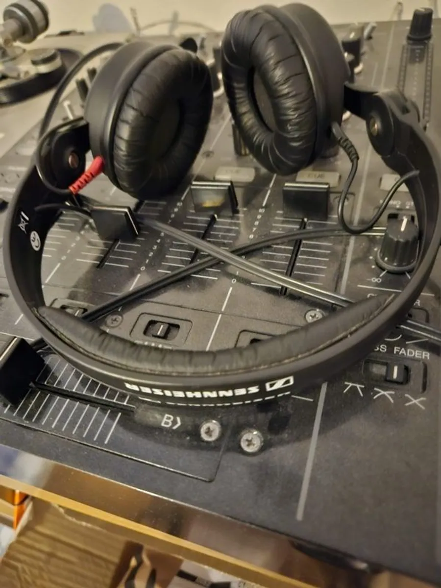 Pioneer djm-800 mixer - Image 3