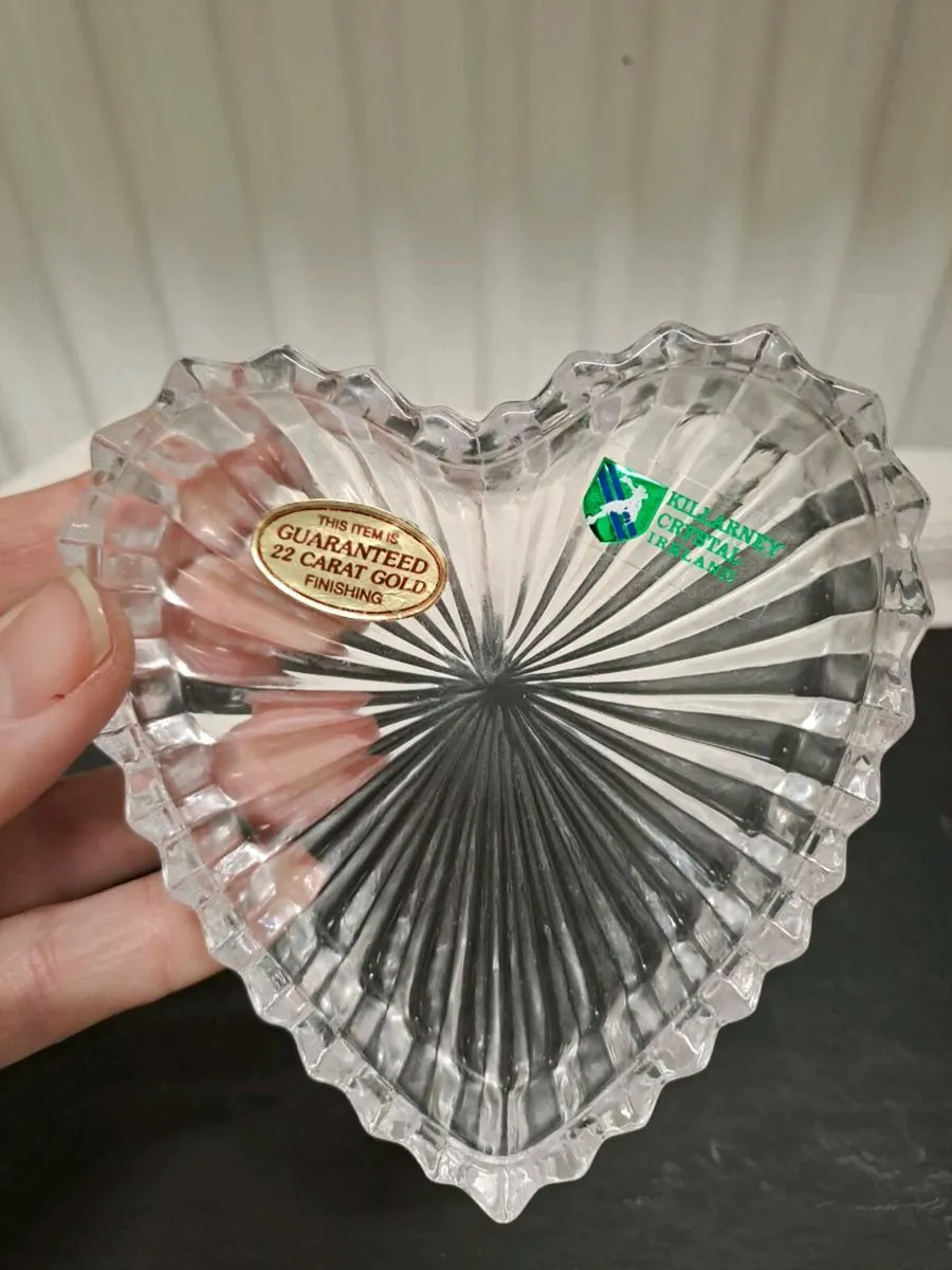 Killarney Crystal Ireland Claddagh Heart Dish - Image 3