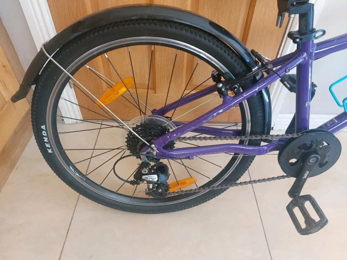 Frog 62 Children's Bike - Image 2