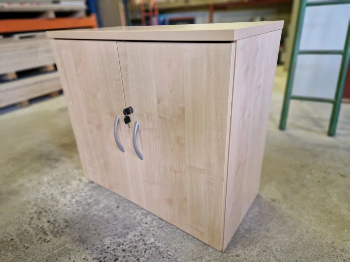 Storage cabinets - Image 3