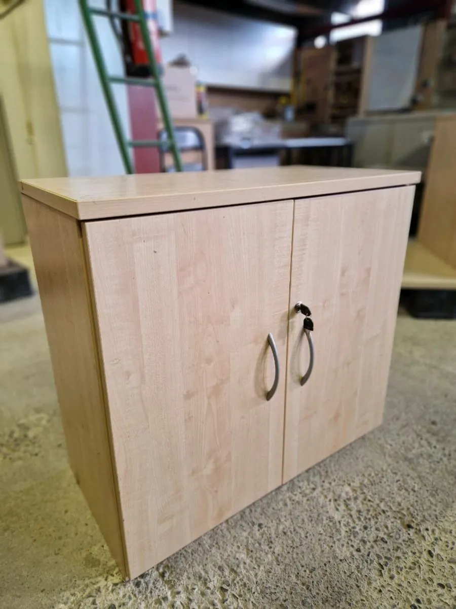 Storage cabinets - Image 2