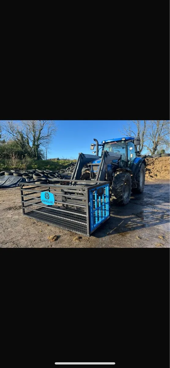 New Holland cage Euro bracket - Image 1