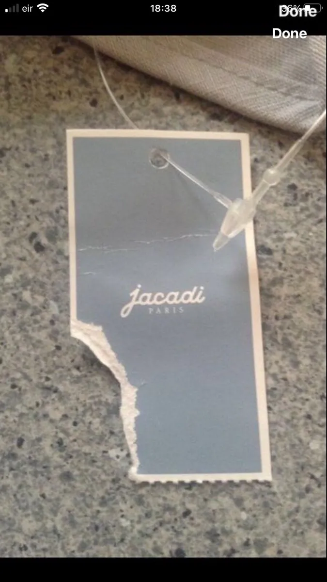 Boys BNWT cap 12/18 mths €5 - Image 3