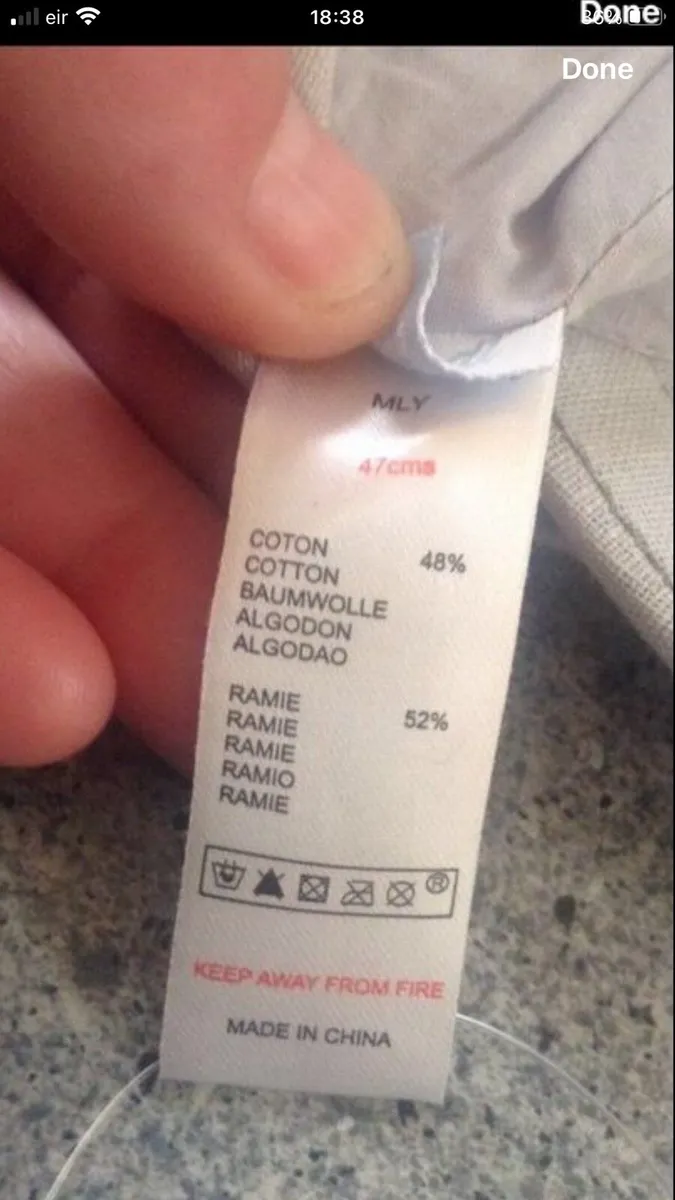 Boys BNWT cap 12/18 mths €5 - Image 4