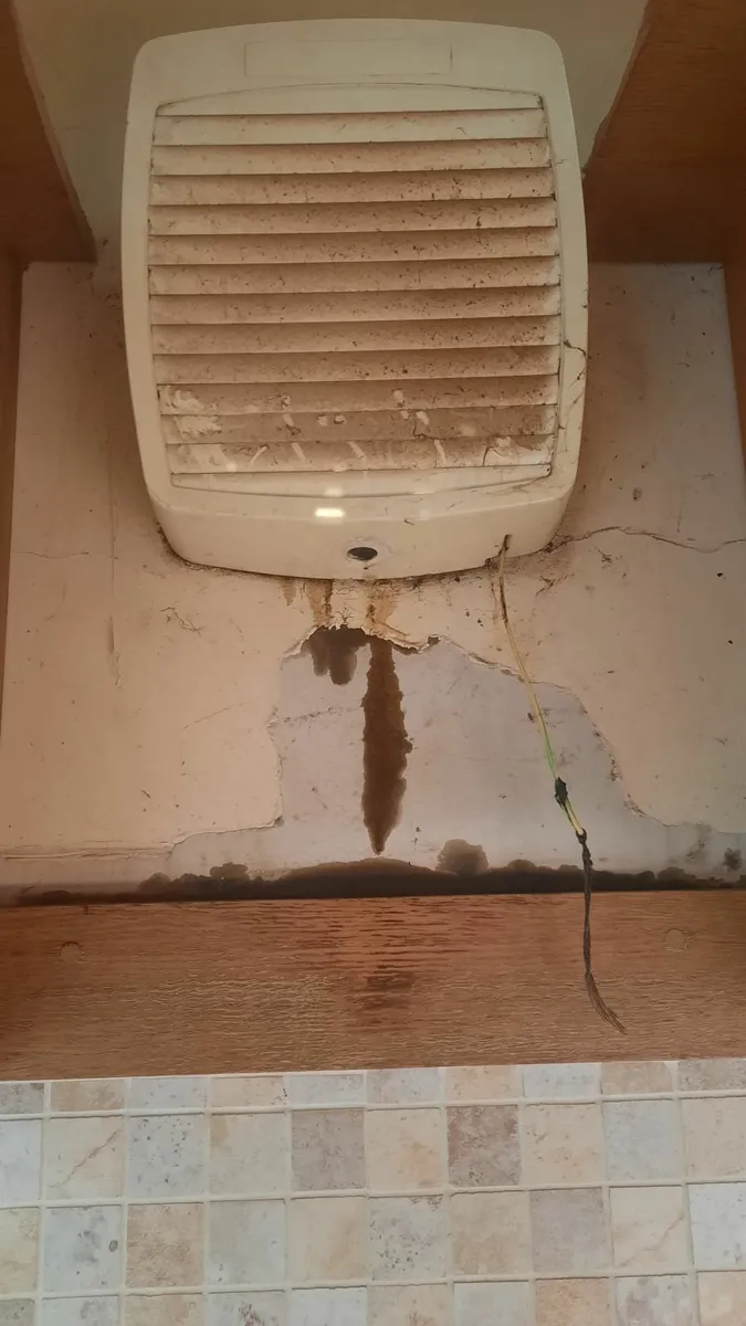 wanted 9 inch axpeler kitchen extractor fan9 - Image 2