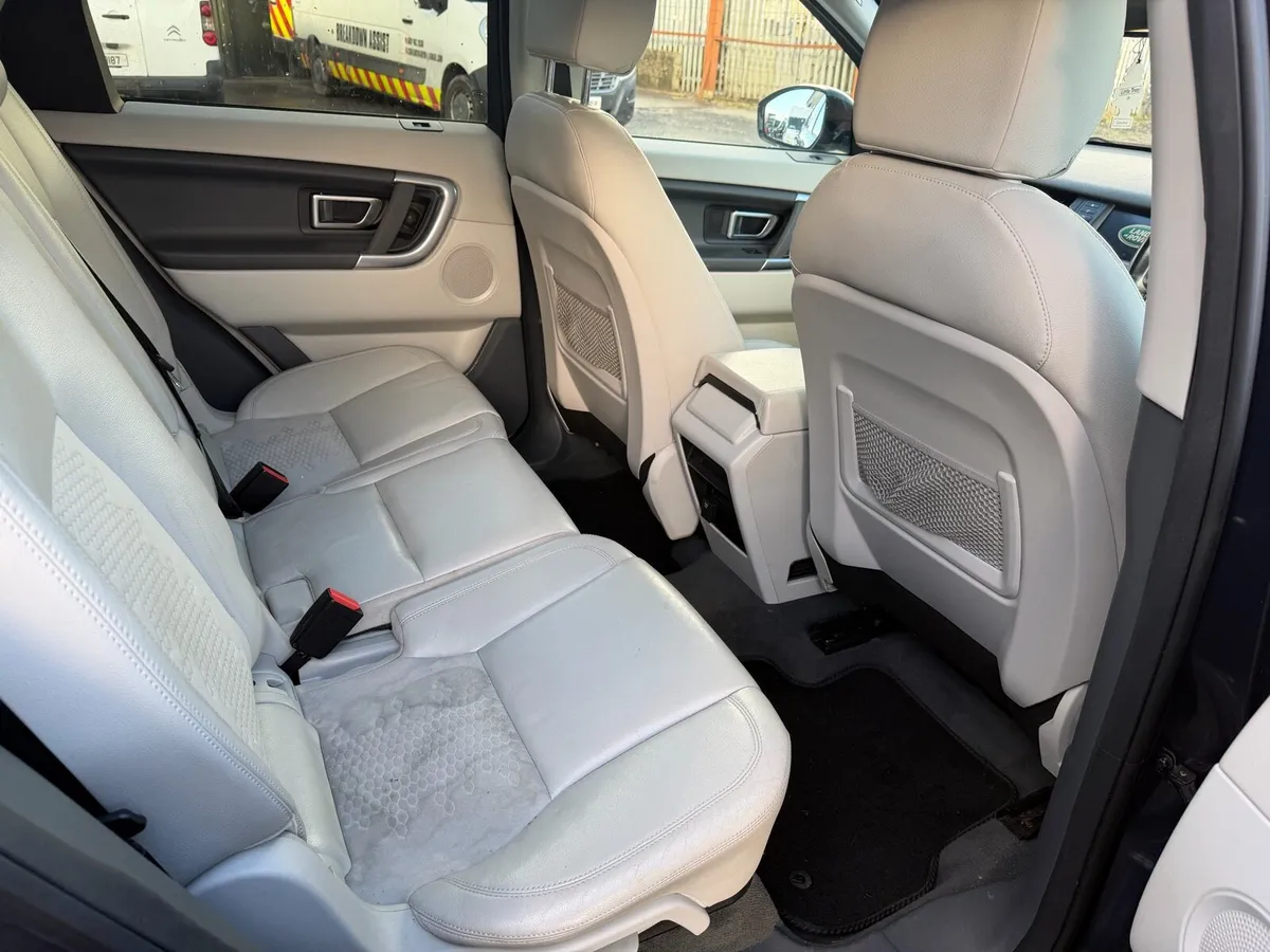 2016 LANDROVER DISCOVERY READ ADD !! - Image 3