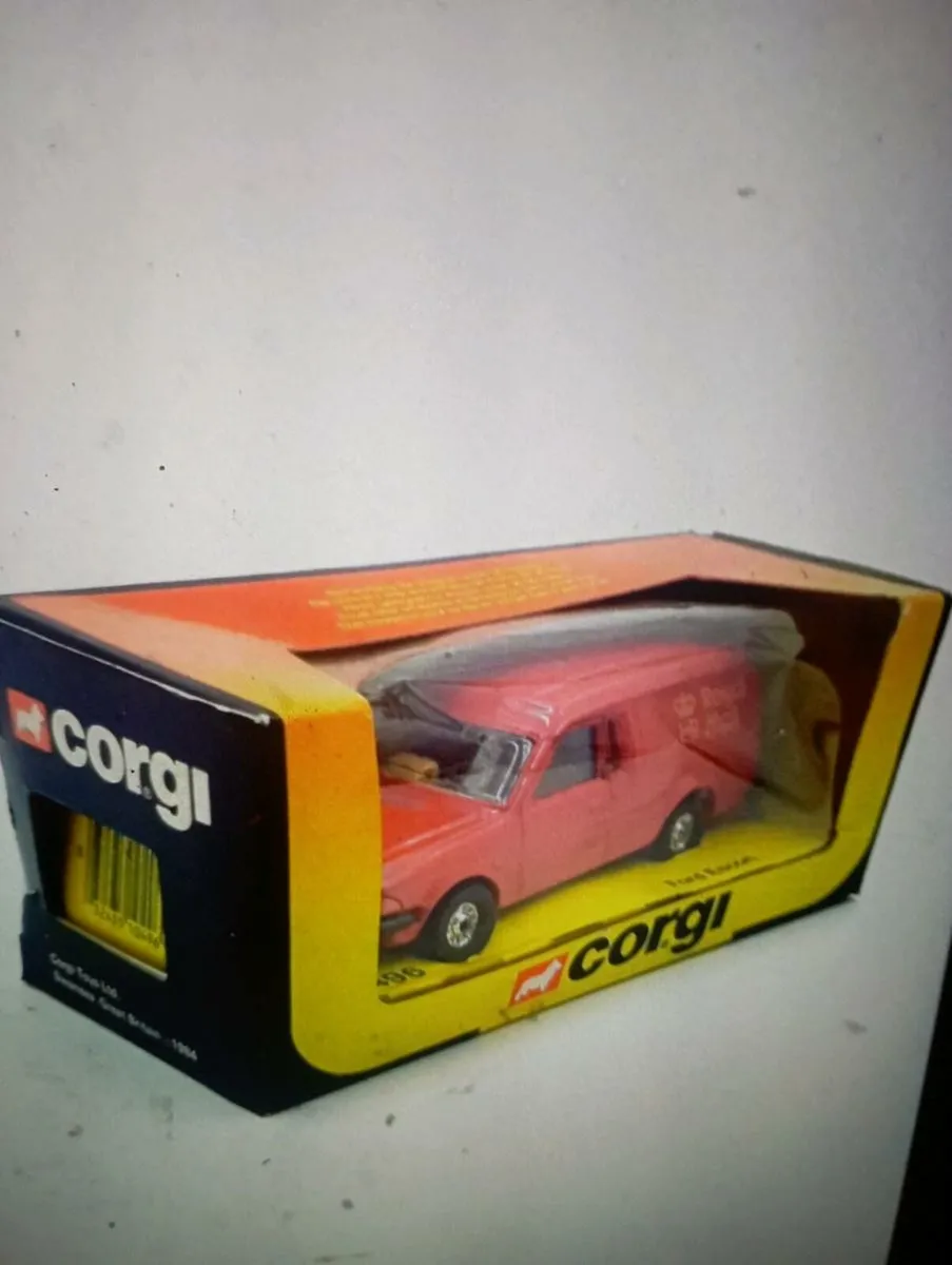 CORG ROYAL MAIL DIE-CAST FORD ESCORT VAN. - Image 1