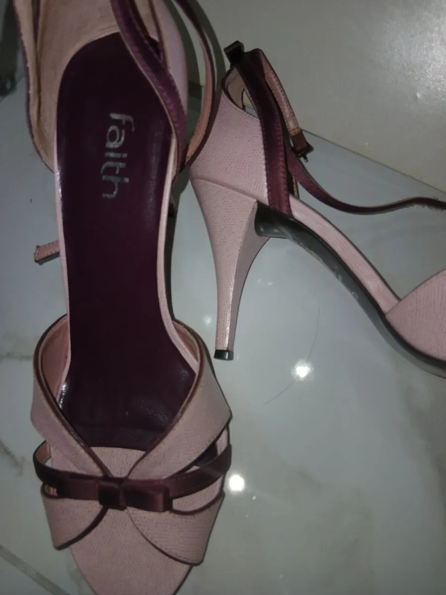 Ladies shoes - Image 2