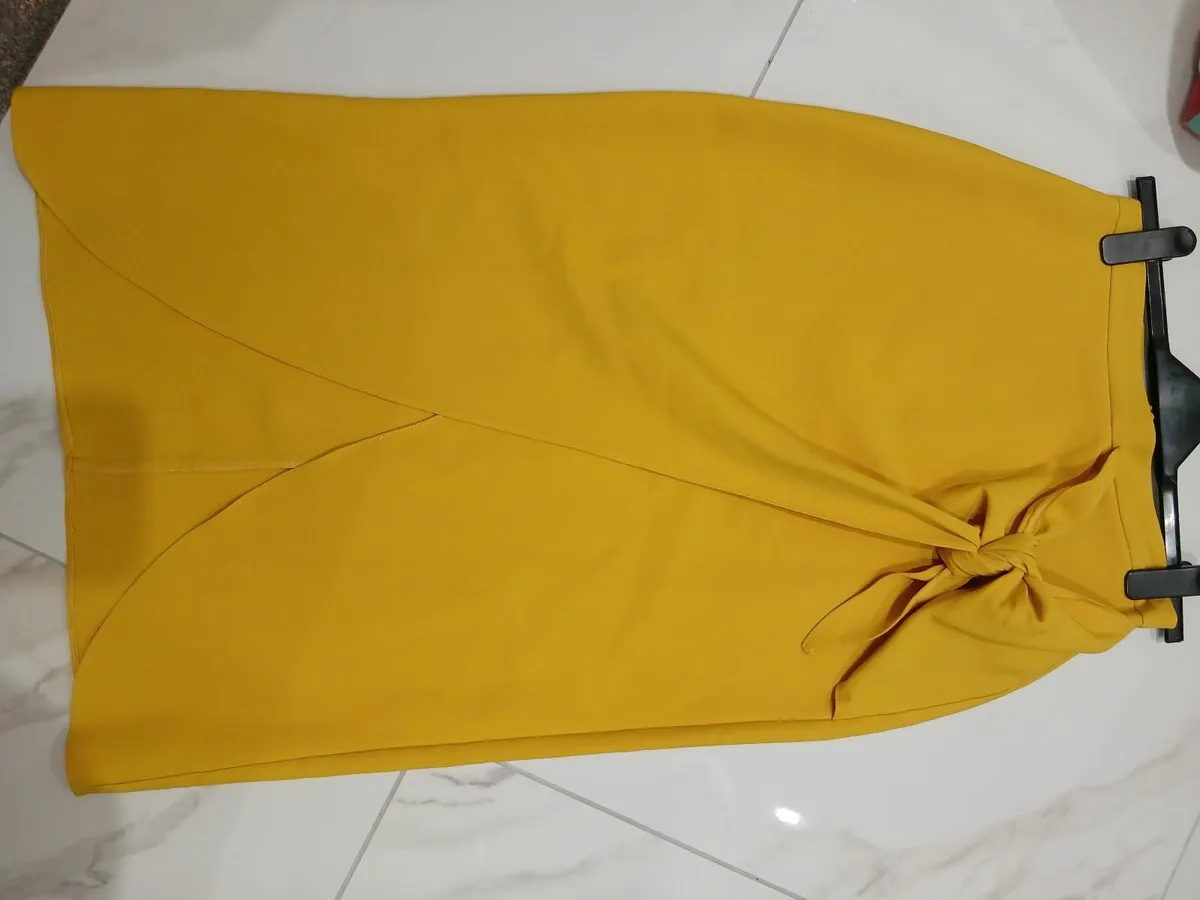 Ladies skirt - Image 2