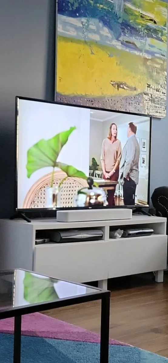 LG 55 4K SMART TV - Image 1