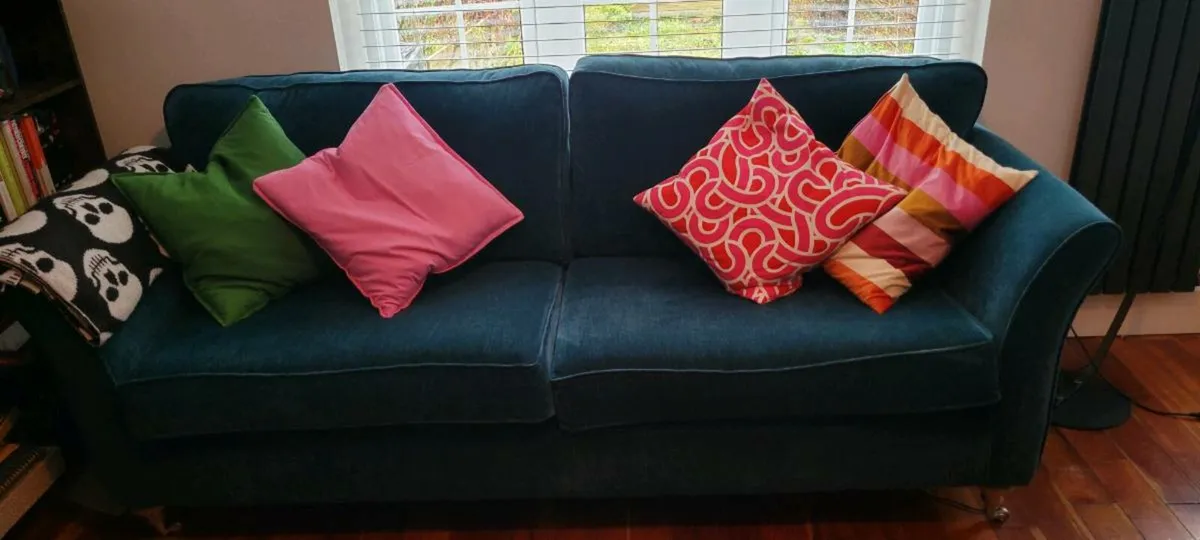 Couch - Image 1
