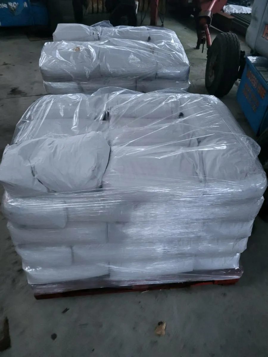 Crushed glass for sandblasting - Image 1