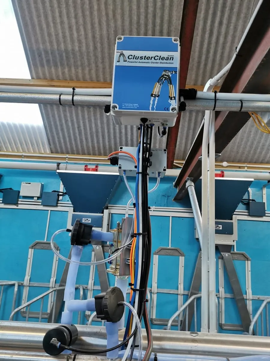 Milking machines equipment, feeders etc - Image 1