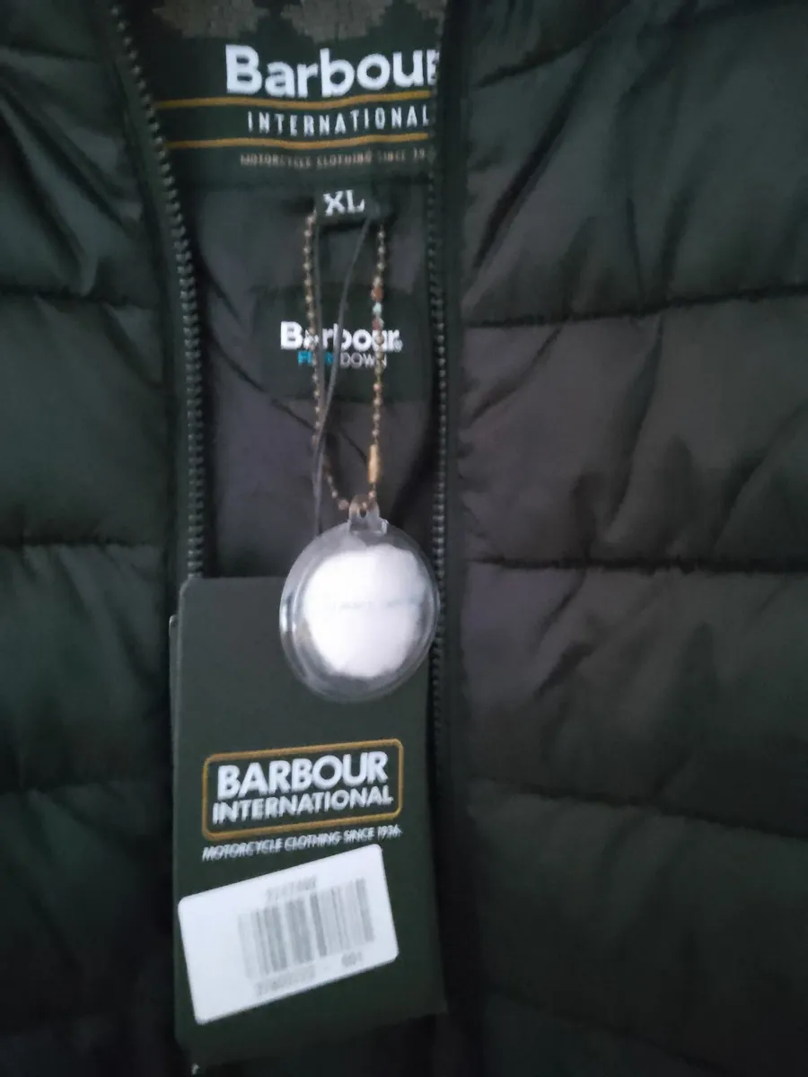Barbour international quilted jacket XL Brand new - Image 2