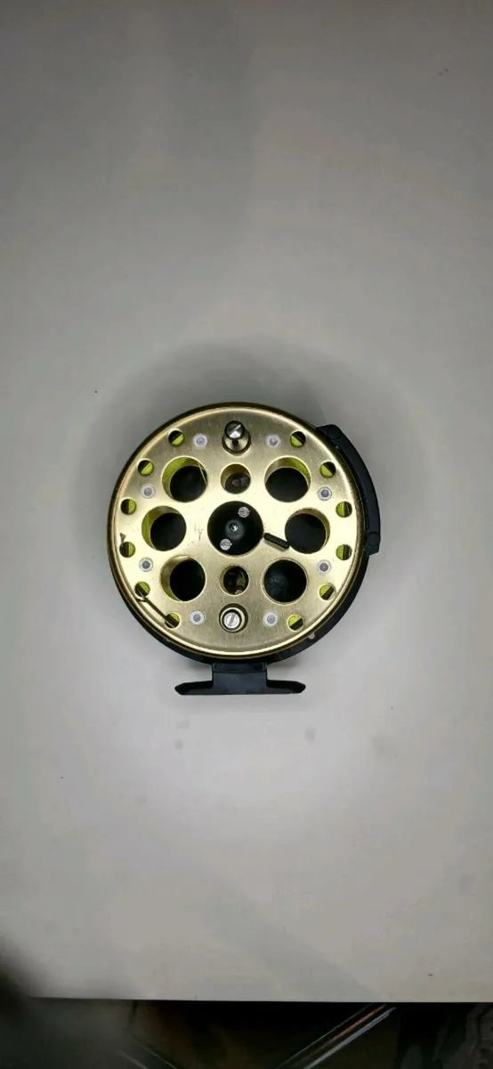 2 centrepin trotting reels - Image 1