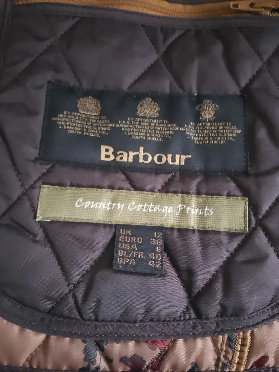 Barbour ladies quilted jackets - Image 4